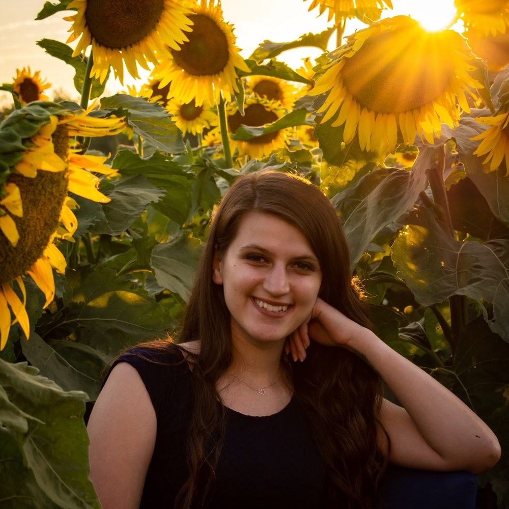 Meet your Posher, Caroline
